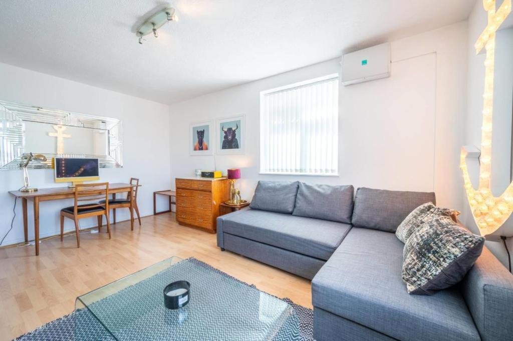 Flat 13 Apartment London Exterior photo